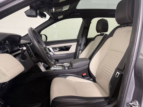 Used 2023 Land Rover Discovery Sport S R-Dynamic image 4