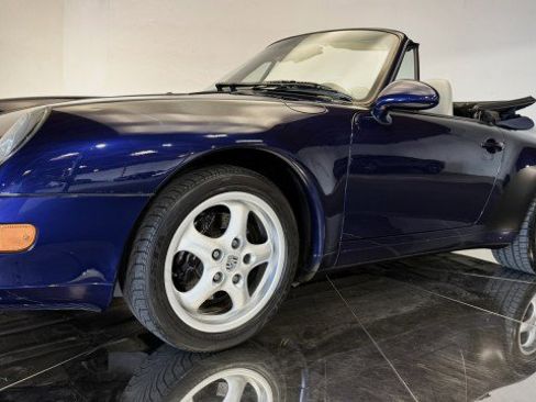 Used 1996 Porsche 911 image 18