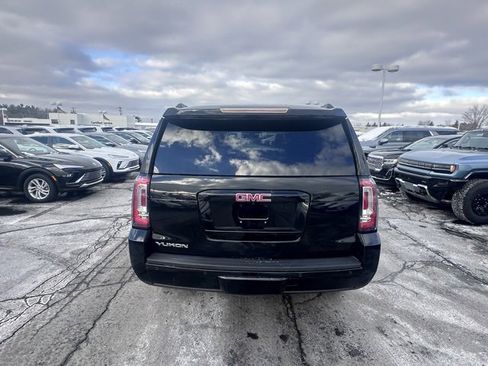 Used 2018 GMC Yukon SLE w/ Convenience Package image 4