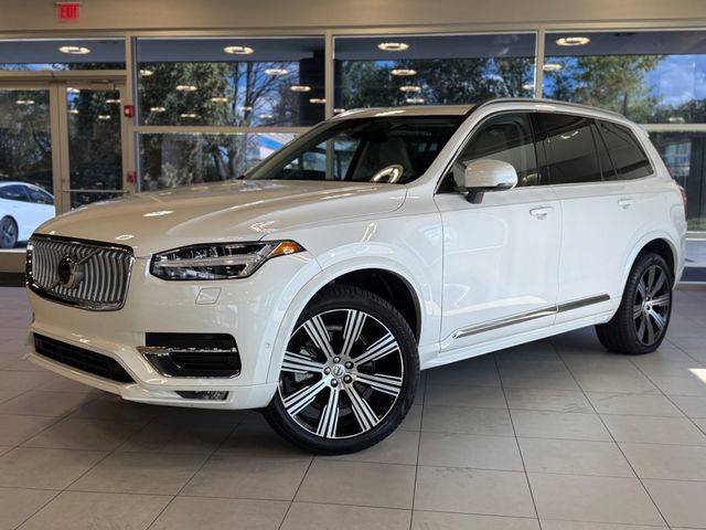 Used 2024 Volvo XC90 B5 Plus w/ Protection Package Premier AWD/4WD image 1