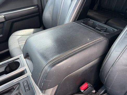 Used 2015 Ford F150 Platinum w/ Equipment Group 701A Luxury AWD/4WD image 17