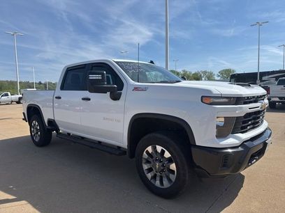 Used 2024 Chevrolet Silverado 2500 Custom w/ Custom Value Package