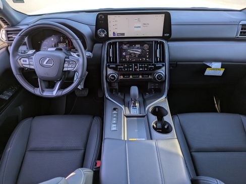 New 2025 Lexus LX 700h Luxury w/ Appearance Package image 20