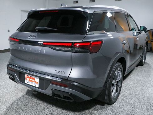Used 2023 INFINITI QX60 Luxe w/ Cargo Package FWD image 7