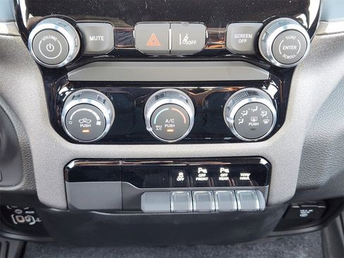 New 2026 RAM 1500 Classic Warlock image 19