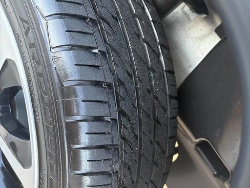 Used 2018 Jeep Compass Limited w/ Navigation Group image 16