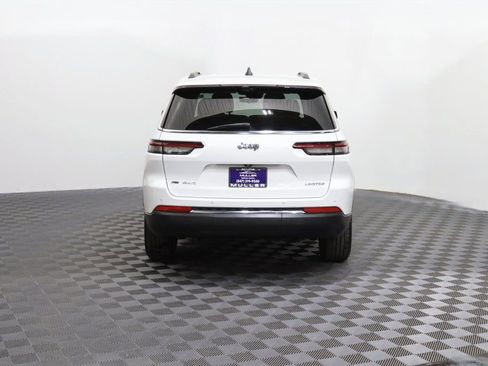 Used 2022 Jeep Grand Cherokee L Limited w/ Luxury Tech Group II image 6