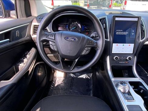 Used 2023 Ford Edge SEL AWD/4WD image 5