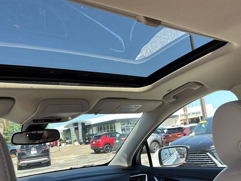 Used 2023 Buick Enclave Essence w/ Experience Buick Package image 17