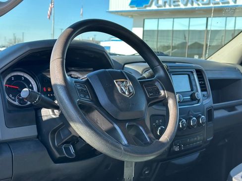 Used 2018 RAM 2500 Tradesman w/ Chrome Appearance Group image 25