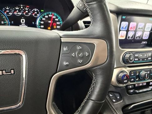 Used 2017 GMC Yukon Denali w/ Open Road Package AWD/4WD image 13