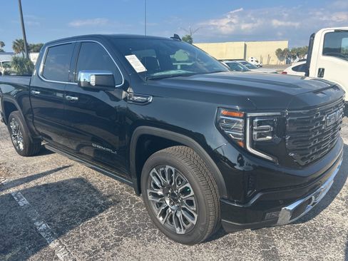New 2026 GMC Sierra 1500 Denali Ultimate AWD/4WD image 3