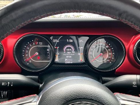 Used 2020 Jeep Gladiator Rubicon AWD/4WD image 14