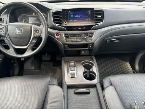 Used 2023 Honda Ridgeline RTL image 11