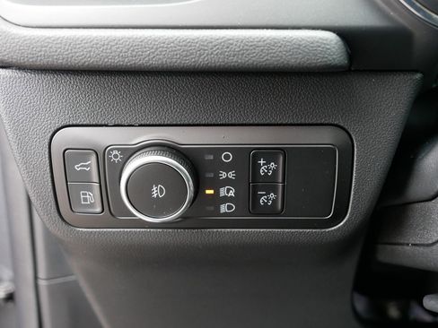 Certified 2023 Ford Escape Platinum image 17