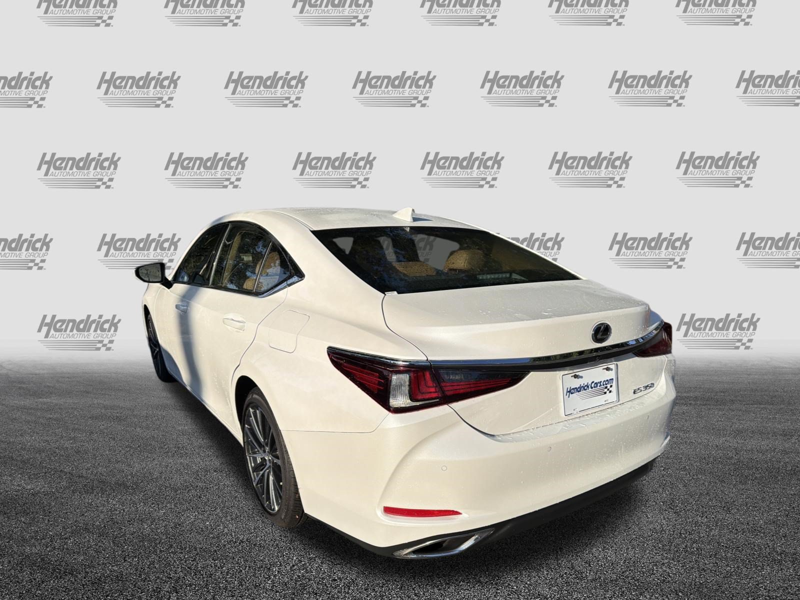 Used 2025 Lexus ES 350 w/ Premium Package FWD image 6
