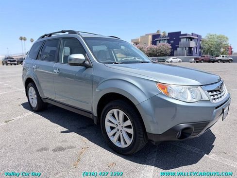 Used 2011 Subaru Forester 2.5X Limited AWD/4WD image 3