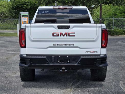Used 2024 GMC Sierra 1500 AT4X AWD/4WD image 4