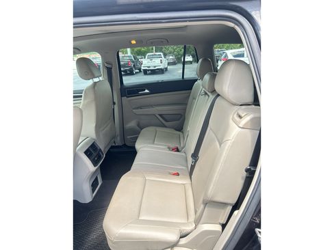 Used 2019 Volkswagen Atlas SEL AWD/4WD image 8