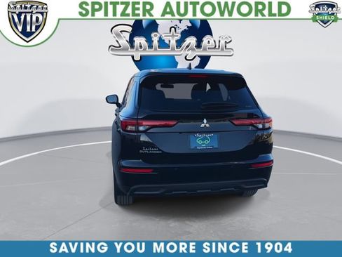 Used 2024 Mitsubishi Outlander ES image 8