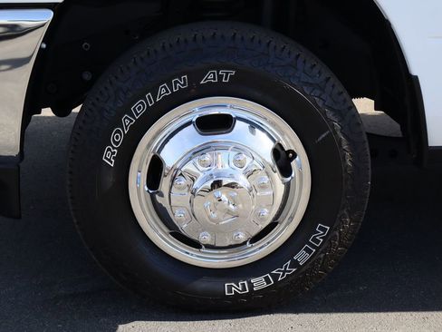 Used 2024 RAM 3500 SLT w/ Quick Order Package 2YG SLT image 29