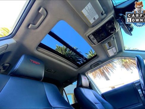 Used 2020 Toyota 4Runner SR5 image 21