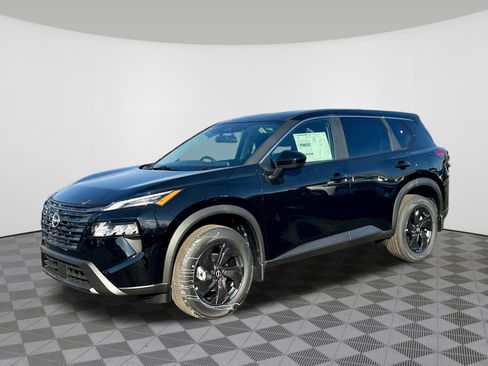 New 2026 Nissan Rogue SV AWD/4WD image 15