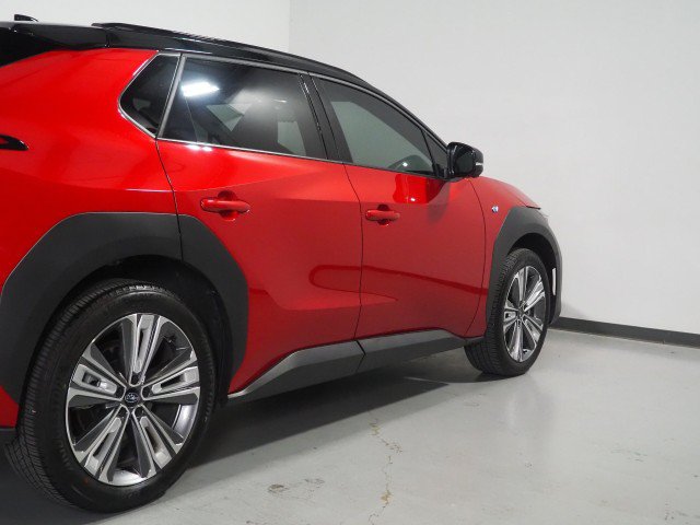 Used 2023 Subaru Solterra Touring AWD/4WD image 41