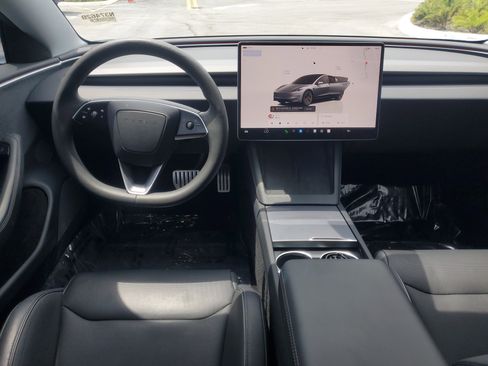 Used 2024 Tesla Model 3 Performance AWD/4WD image 10