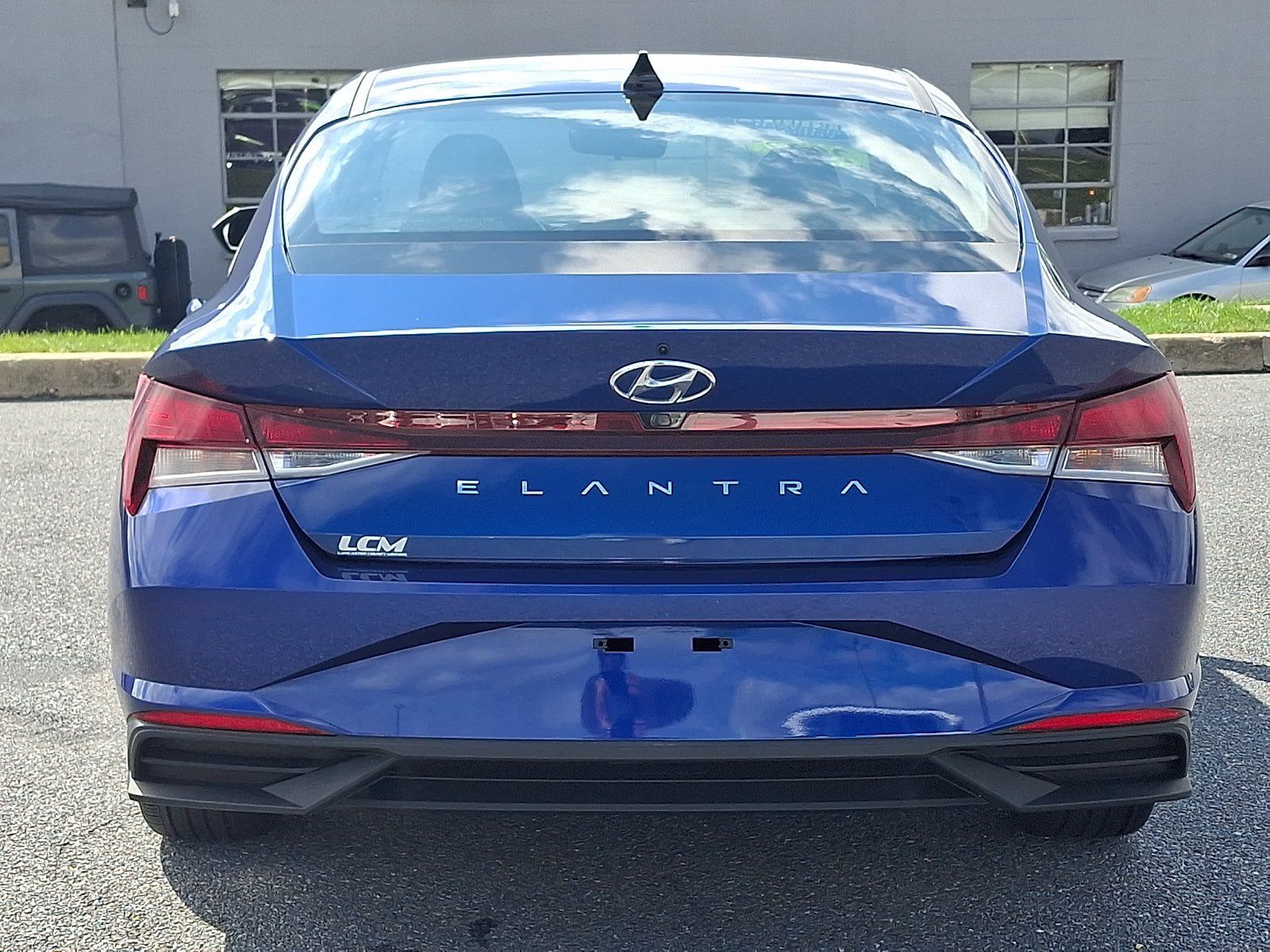 Used 2023 Hyundai Elantra SEL w/ Convenience Package FWD image 6