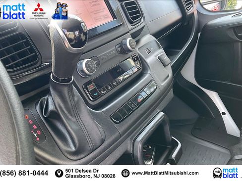 Used 2025 RAM ProMaster 2500 w/ Convenience Group image 19