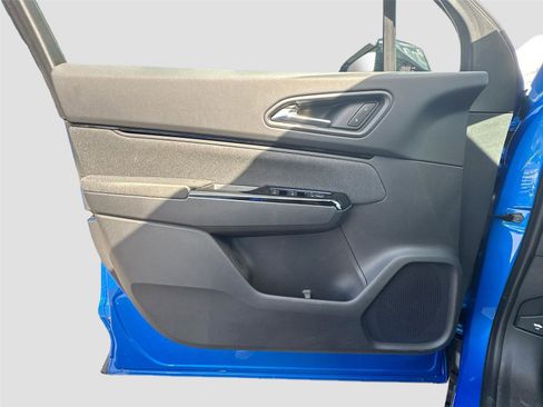 Used 2025 Honda Prologue Eco image 16