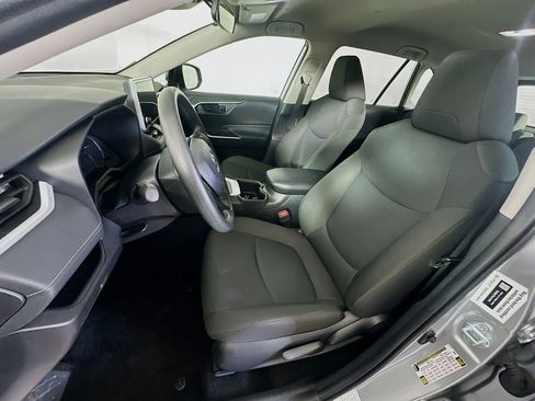 Used 2025 Toyota RAV4 LE image 13