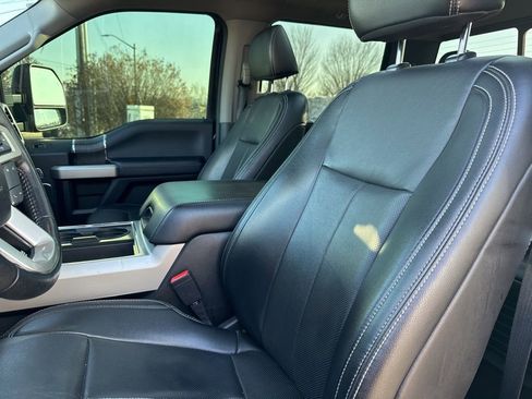 Used 2021 Ford F250 Lariat image 39