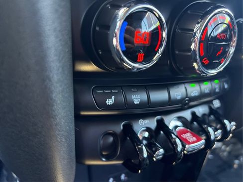 Used 2019 MINI Cooper S w/ Premium Package FWD image 44