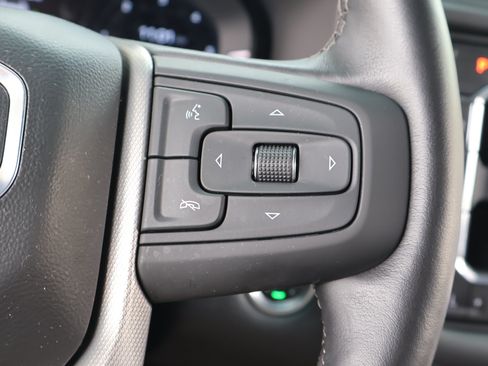 Used 2024 GMC Yukon Denali w/ Advanced Technology Package AWD/4WD image 29