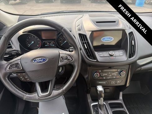 Used 2018 Ford Escape SEL w/ SEL Sport Appearance Package image 16