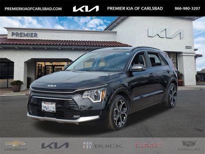 Used 2024 Kia Niro EX Touring