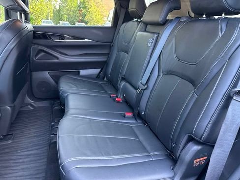 Certified 2023 INFINITI QX60 Pure AWD/4WD image 11