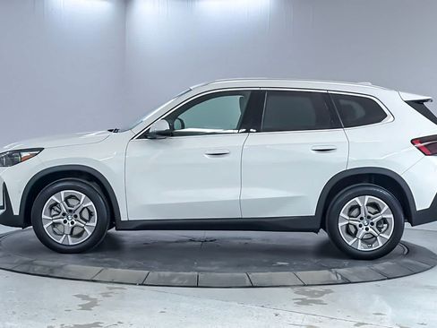 Used 2023 BMW X1 xDrive28i w/ Convenience Package AWD/4WD image 5