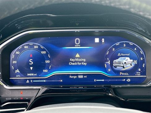 Used 2022 Chevrolet Silverado 1500 LT image 12