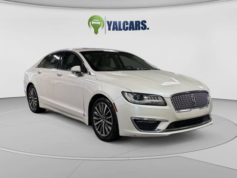 Used 2017 Lincoln MKZ Select w/ Climate Package AWD/4WD image 7