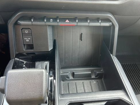 Used 2022 Toyota Tundra SR RWD image 20