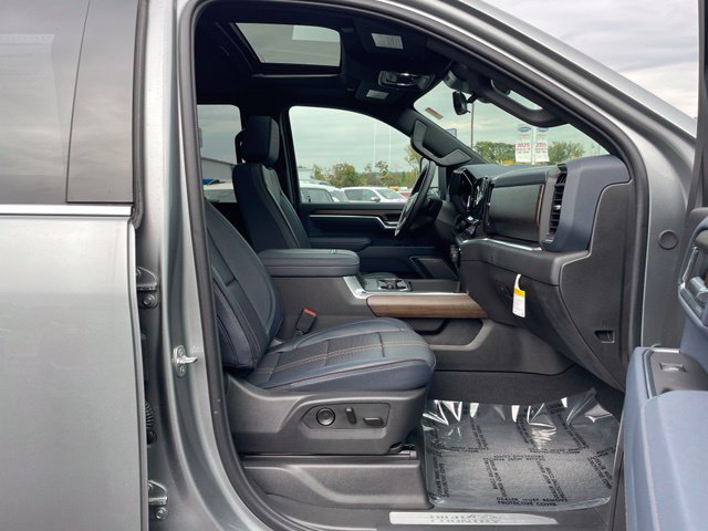 Used 2026 Chevrolet Silverado 2500 High Country w/ Technology Package AWD/4WD image 20