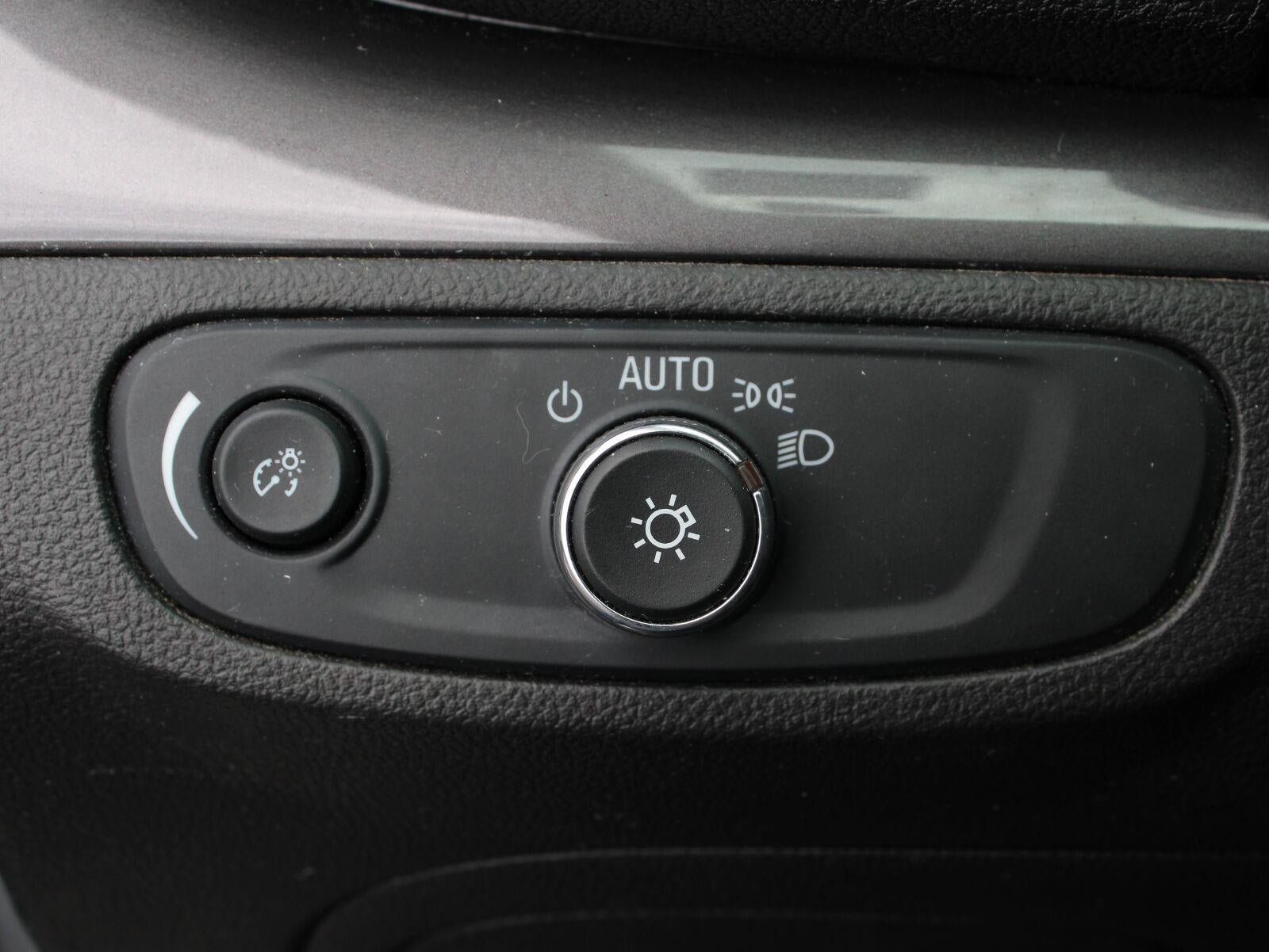 Used 2017 Buick Encore Preferred FWD image 10