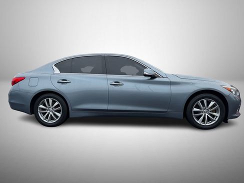 Used 2016 INFINITI Q50 2.0t w/ Moonroof Package AWD/4WD image 6
