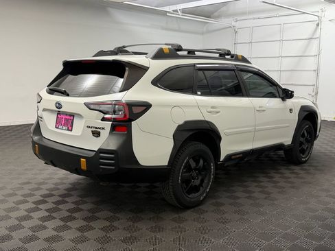 Used 2022 Subaru Outback Wilderness AWD/4WD image 9