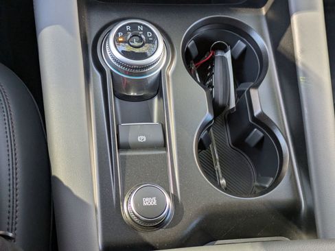 New 2026 Ford Explorer Active w/ Active Comfort Package image 21