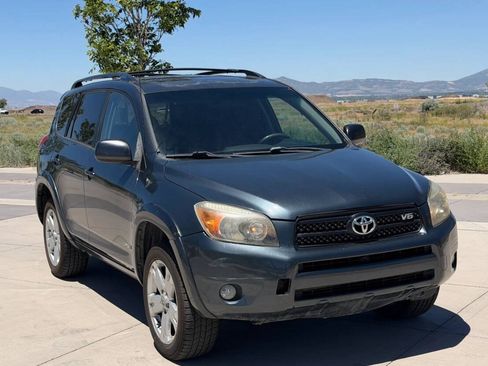 Used 2006 Toyota RAV4 Sport AWD/4WD image 3
