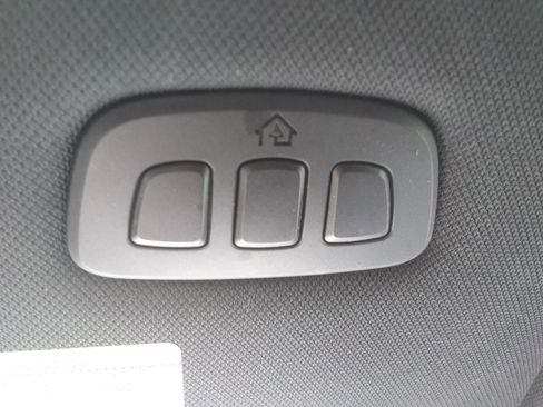 Used 2017 Ford F150 Lariat w/ Equipment Group 502A Luxury image 22